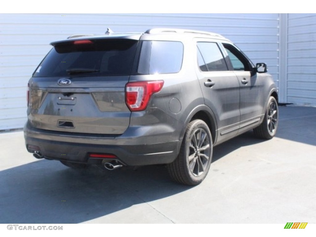 2018 Explorer XLT - Magnetic Metallic / Ebony Black photo #8