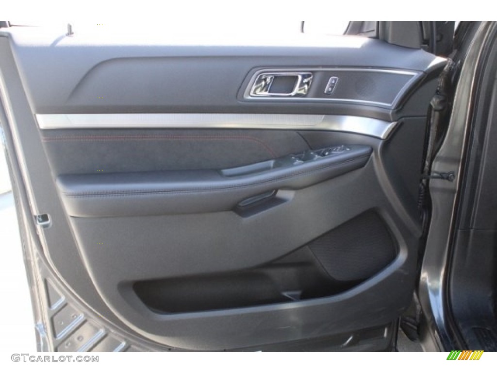 2018 Explorer XLT - Magnetic Metallic / Ebony Black photo #11