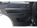 2018 Magnetic Metallic Ford Explorer XLT  photo #23