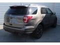 2018 Magnetic Metallic Ford Explorer XLT  photo #9