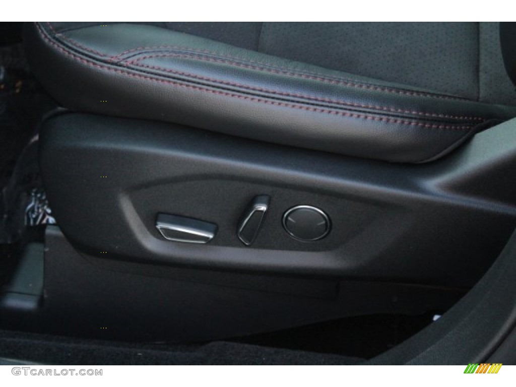 2018 Explorer XLT - Magnetic Metallic / Ebony Black photo #15