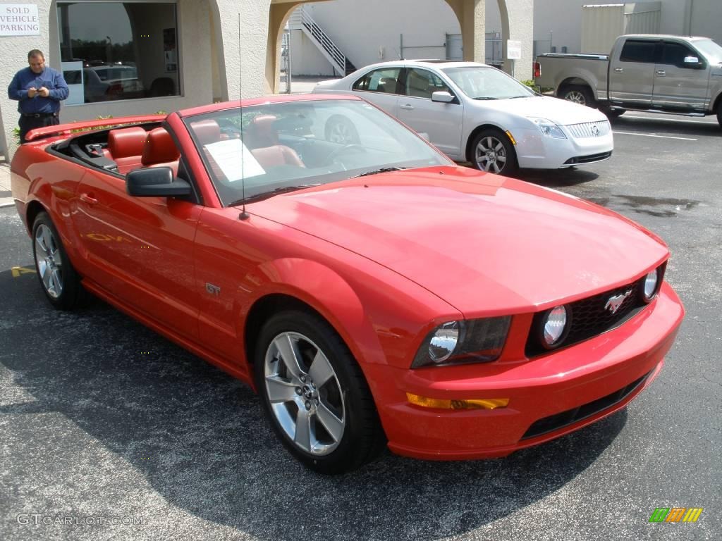 2007 Mustang GT Premium Convertible - Torch Red / Black/Red photo #7