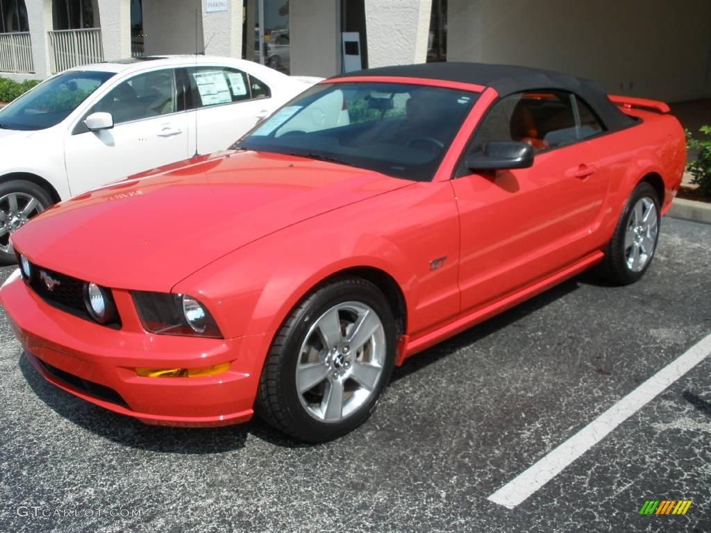 2007 Mustang GT Premium Convertible - Torch Red / Black/Red photo #24