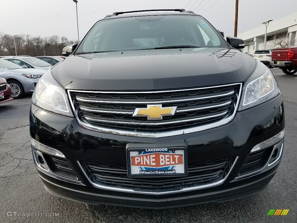 2017 Traverse LT - Mosaic Black Metallic / Ebony photo #2
