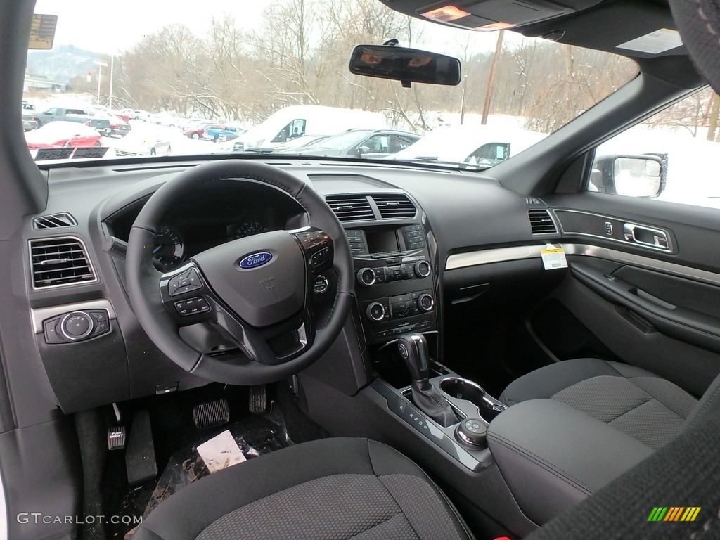 2018 Explorer XLT 4WD - Oxford White / Ebony Black photo #14