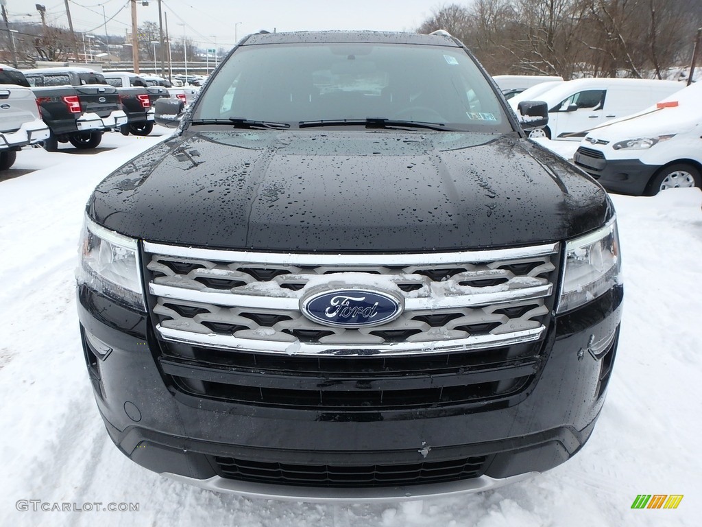 2018 Explorer XLT 4WD - Shadow Black / Ebony Black photo #8