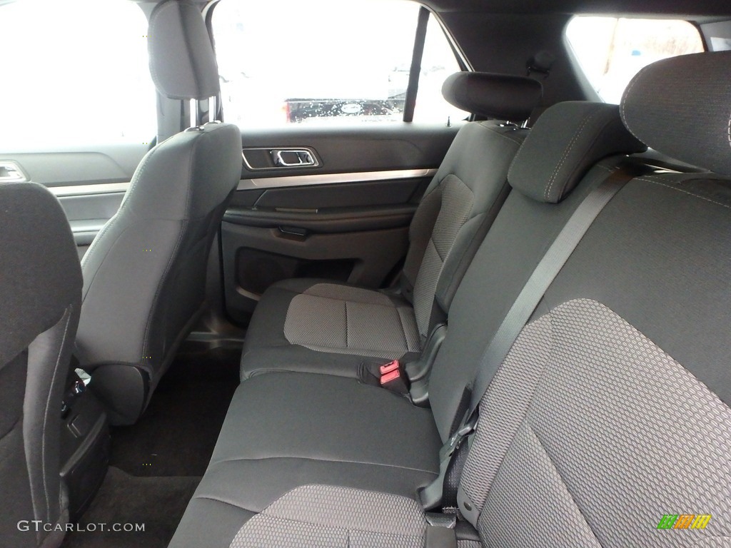 2018 Explorer XLT 4WD - Shadow Black / Ebony Black photo #12