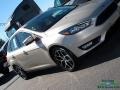 2018 White Gold Ford Focus SEL Sedan  photo #32