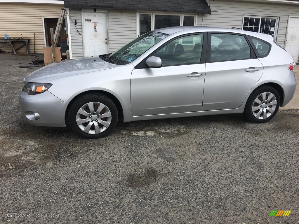 2011 Impreza 2.5i Wagon - Spark Silver Metallic / Carbon Black photo #2