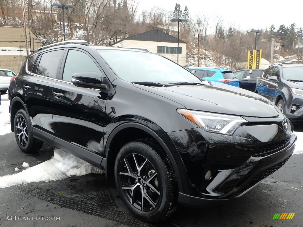 2018 RAV4 SE AWD - Black / Black photo #1