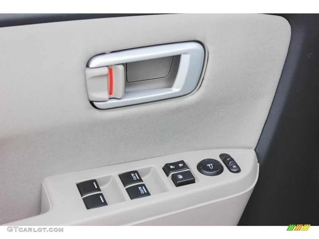 2015 Pilot LX - Alabaster Silver Metallic / Gray photo #15