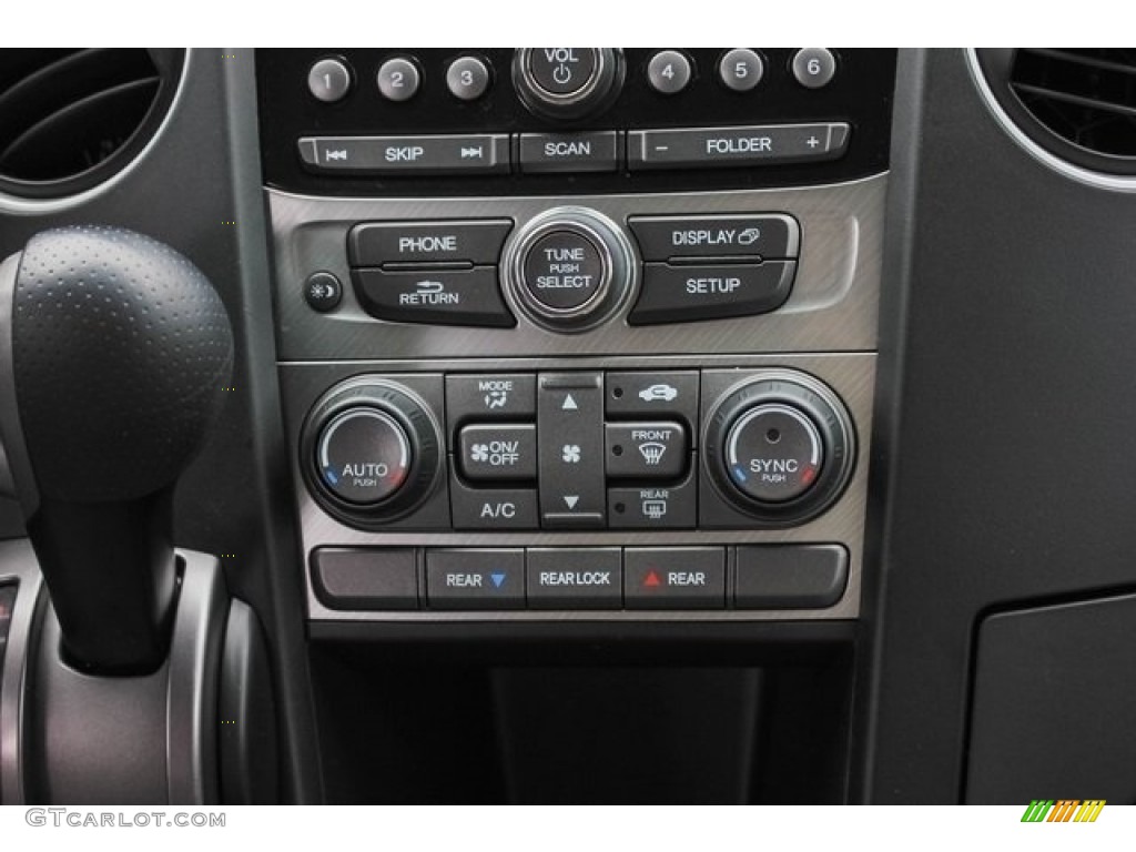 2015 Pilot LX - Alabaster Silver Metallic / Gray photo #35