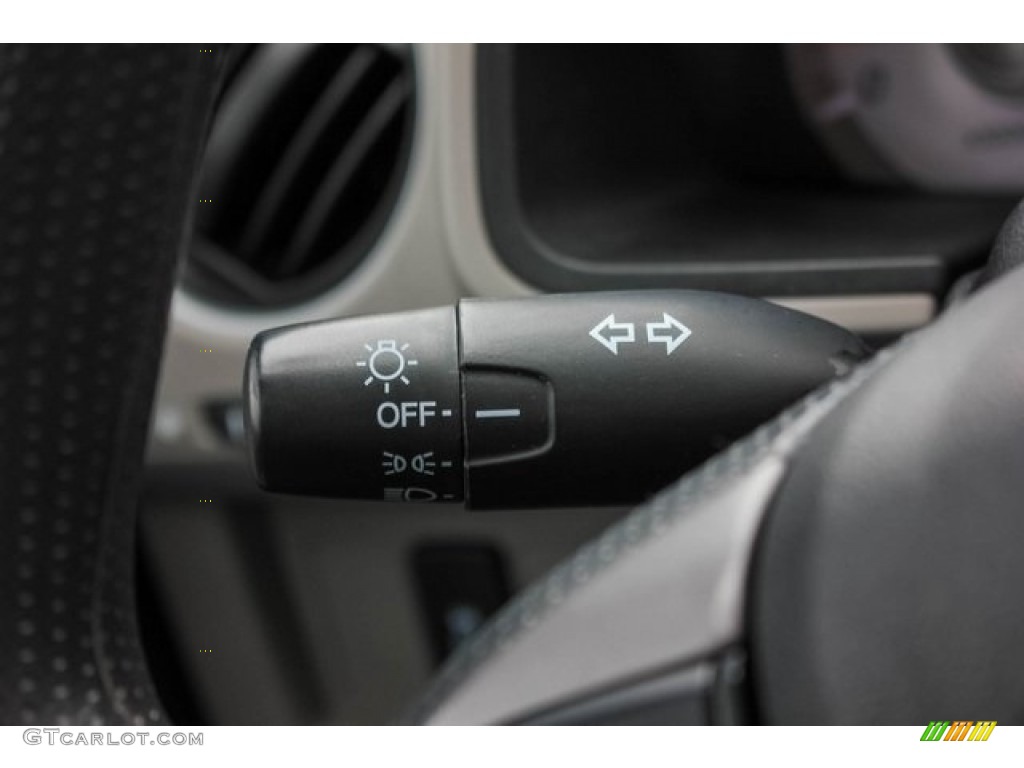 2015 Pilot LX - Alabaster Silver Metallic / Gray photo #40