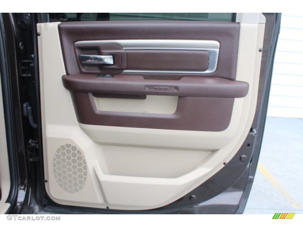 2017 1500 Big Horn Crew Cab - Luxury Brown Pearl / Canyon Brown/Light Frost Beige photo #33