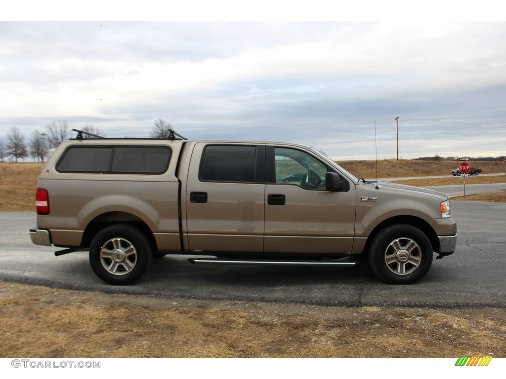 2005 F150 XLT SuperCrew - Arizona Beige Metallic / Tan photo #4