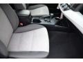 Super White - RAV4 LE Photo No. 17