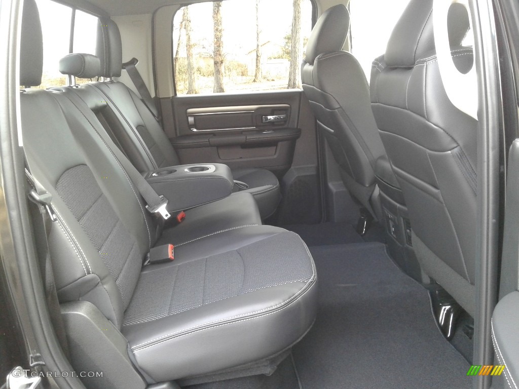 2018 1500 Night Crew Cab 4x4 - Brilliant Black Crystal Pearl / Black photo #13
