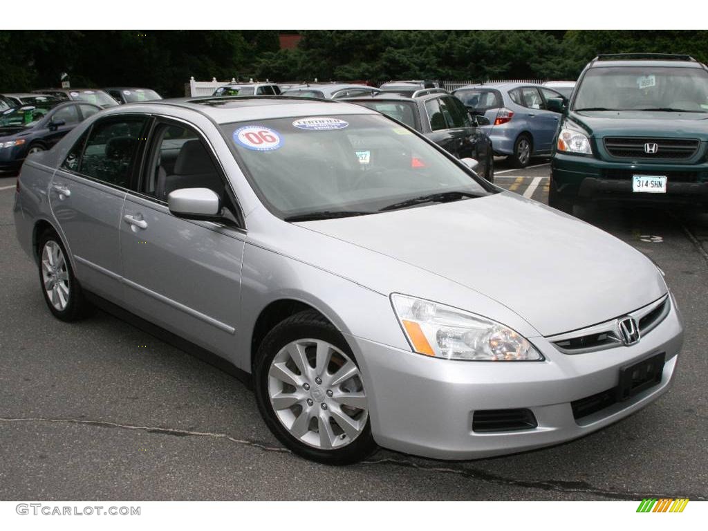 2006 Accord LX V6 Sedan - Alabaster Silver Metallic / Gray photo #3