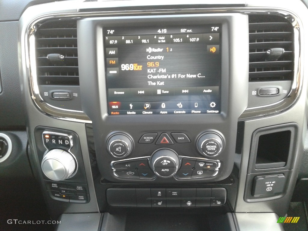 2018 1500 Night Crew Cab 4x4 - Brilliant Black Crystal Pearl / Black photo #19