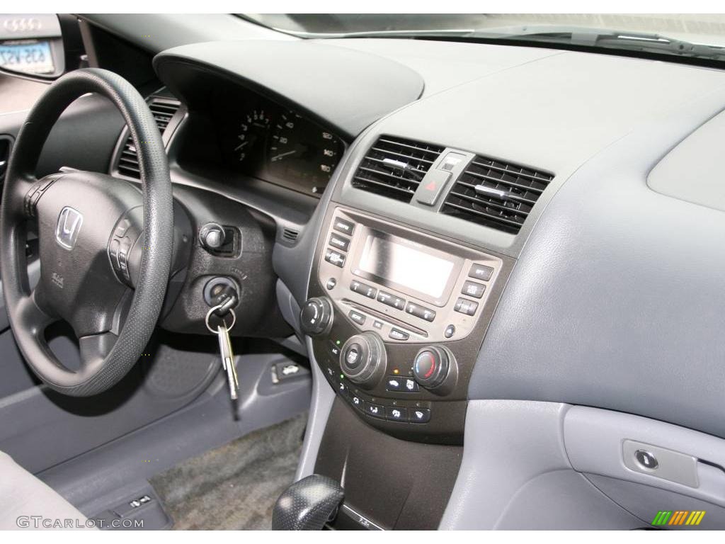 2006 Accord LX V6 Sedan - Alabaster Silver Metallic / Gray photo #12