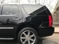 Black Raven - Escalade Luxury AWD Photo No. 16