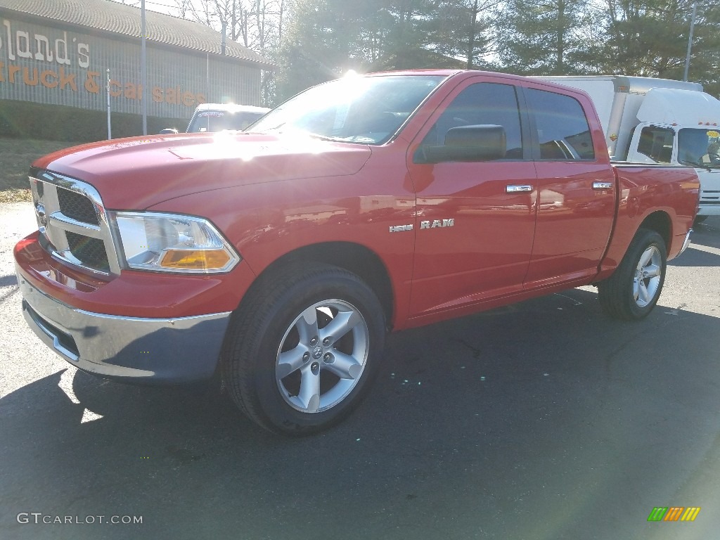 2009 Ram 1500 SLT Crew Cab 4x4 - Flame Red / Dark Slate/Medium Graystone photo #2