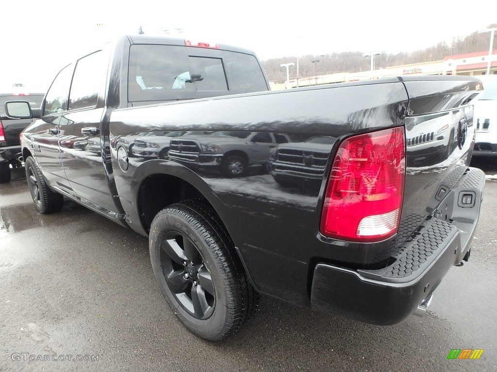 2018 1500 Big Horn Crew Cab 4x4 - Brilliant Black Crystal Pearl / Black/Diesel Gray photo #3