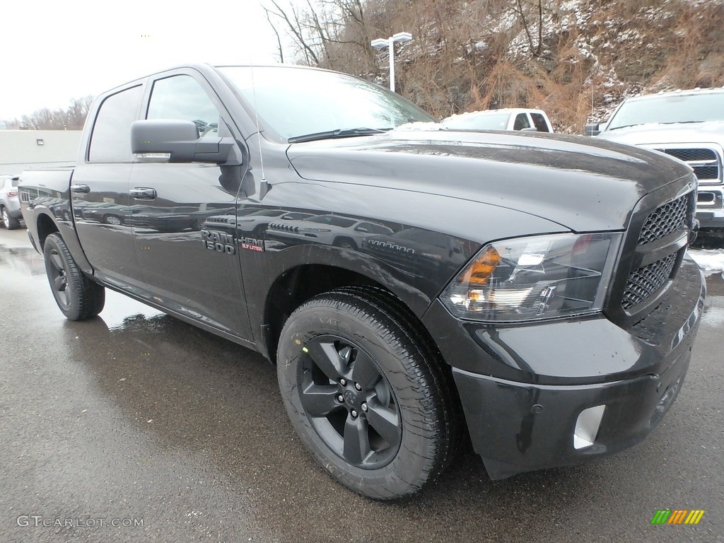 2018 1500 Big Horn Crew Cab 4x4 - Brilliant Black Crystal Pearl / Black/Diesel Gray photo #8