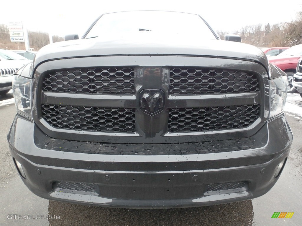 2018 1500 Big Horn Crew Cab 4x4 - Brilliant Black Crystal Pearl / Black/Diesel Gray photo #9
