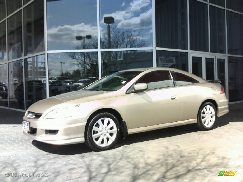 2006 Accord EX V6 Coupe - Desert Mist Metallic / Ivory photo #3
