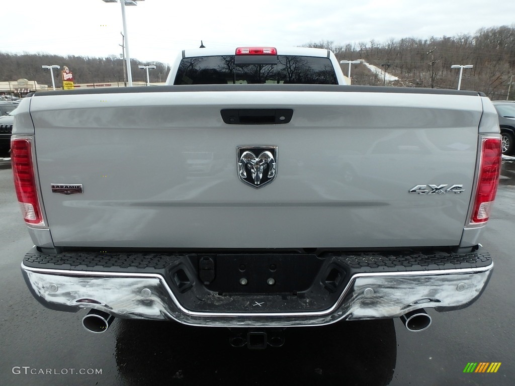 2018 1500 Laramie Crew Cab 4x4 - Bright Silver Metallic / Black photo #4