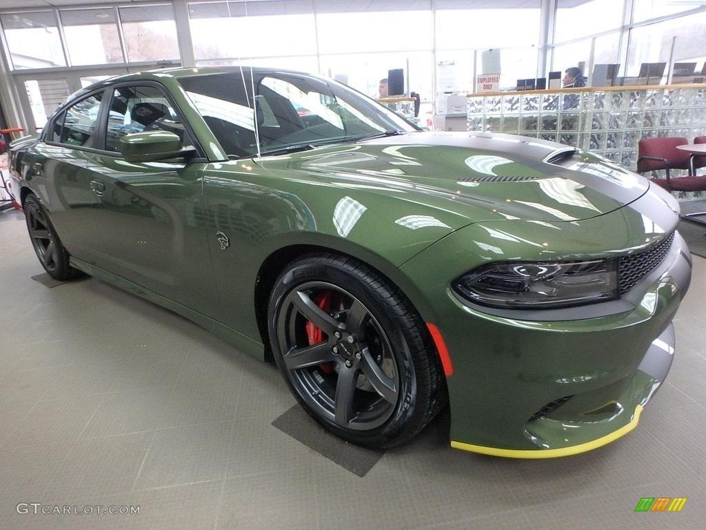 F8 Green 2018 Dodge Charger SRT Hellcat Exterior Photo #125399136