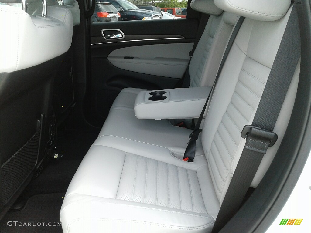 2018 Grand Cherokee Sterling Edition - Bright White / Black/Light Gray photo #10