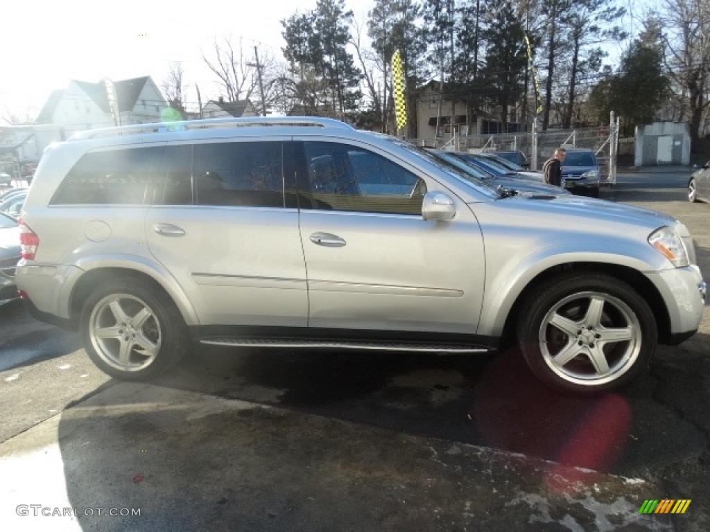 2009 GL 550 4Matic - Iridium Silver Metallic / Black photo #8