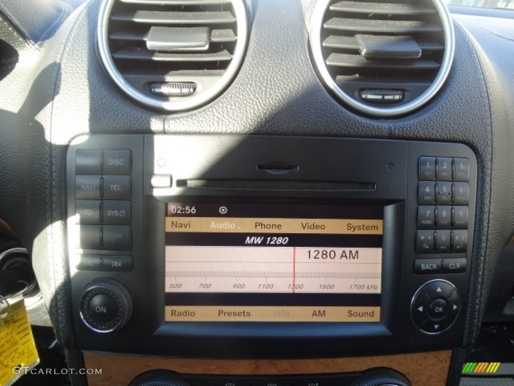 2009 GL 550 4Matic - Iridium Silver Metallic / Black photo #32