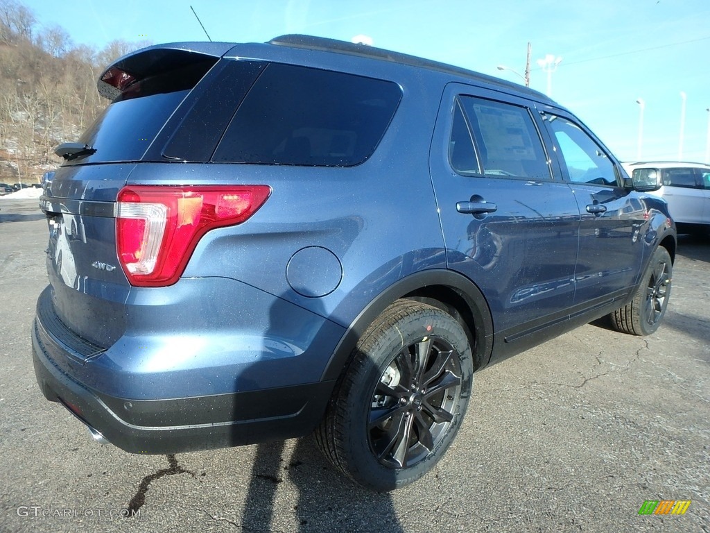 2018 Explorer XLT 4WD - Blue Metallic / Ebony Black photo #3