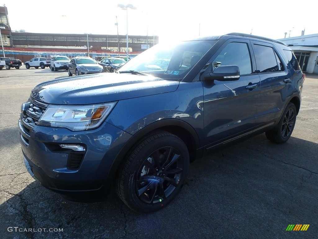 2018 Explorer XLT 4WD - Blue Metallic / Ebony Black photo #7