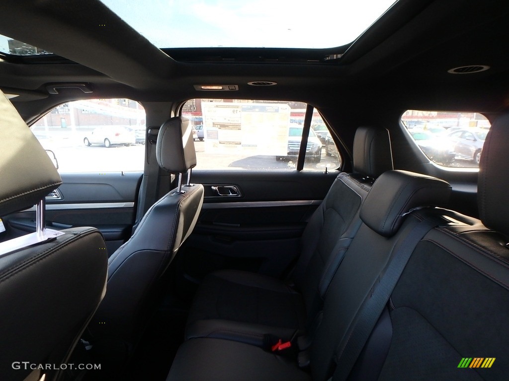 2018 Explorer XLT 4WD - Blue Metallic / Ebony Black photo #11