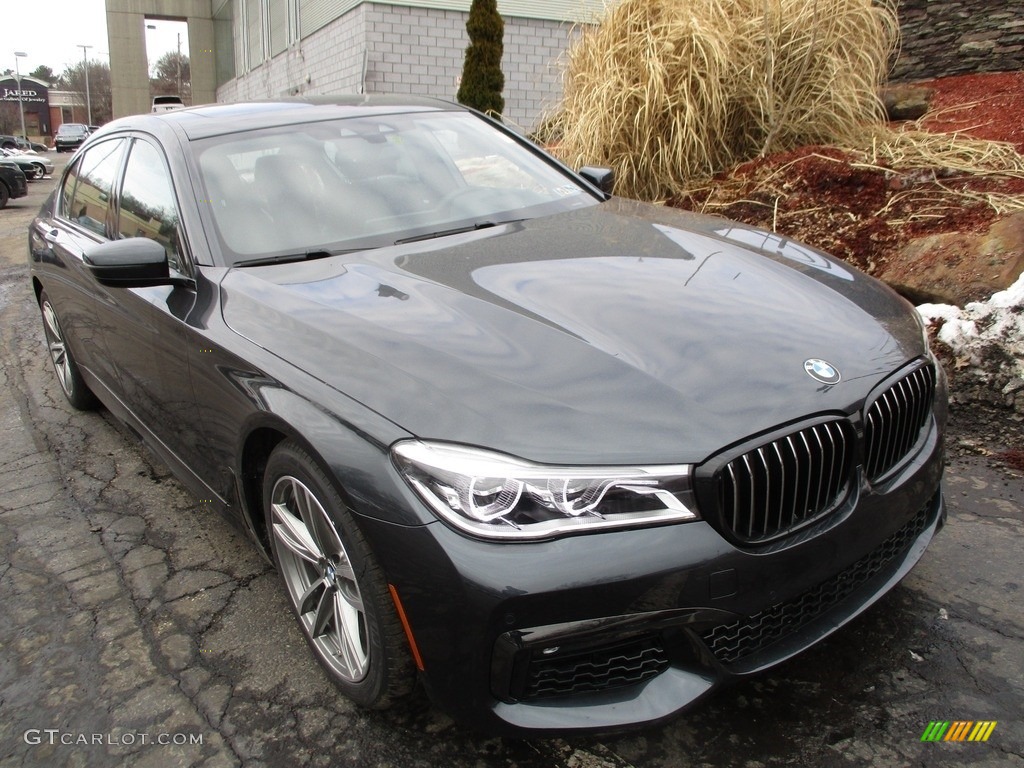 2018 7 Series 750i xDrive Sedan - Singapore Gray Metallic / Black photo #10