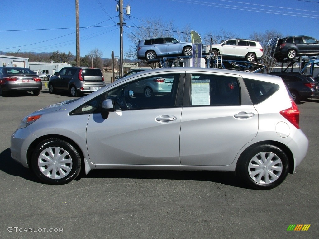 2014 Versa Note SV - Brilliant Silver / Charcoal photo #4