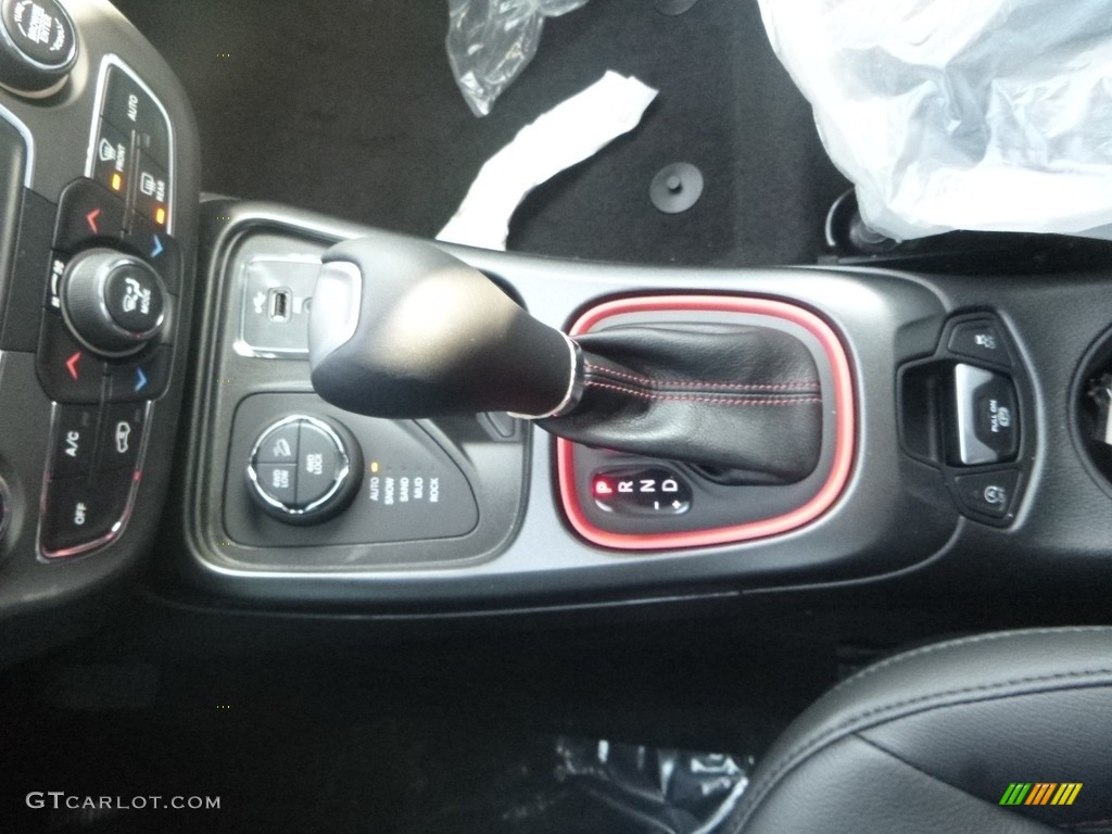 2018 Jeep Compass Trailhawk 4x4 Transmission Photos