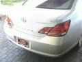 Titanium Metallic - Avalon XLS Photo No. 23