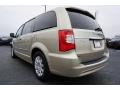 2016 Cashmere/Sandstone Pearl Chrysler Town & Country Touring  photo #10