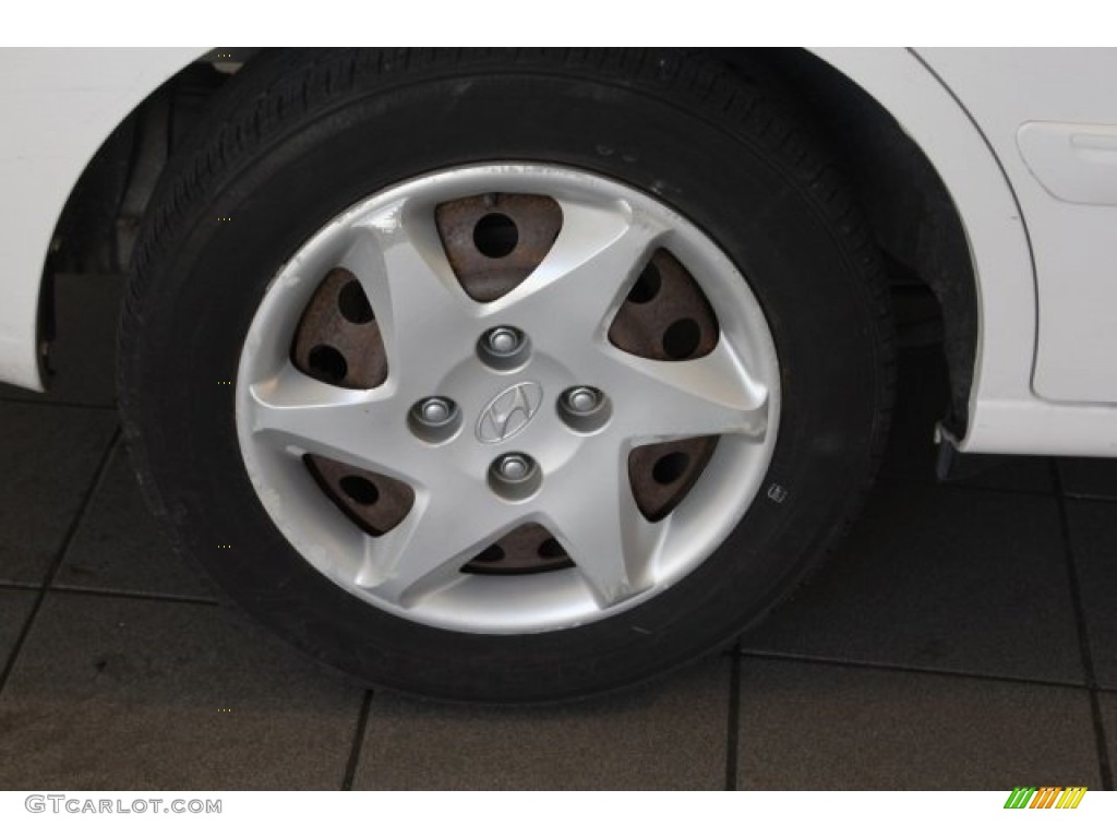 2004 Elantra GLS Sedan - Nordic White / Beige photo #11