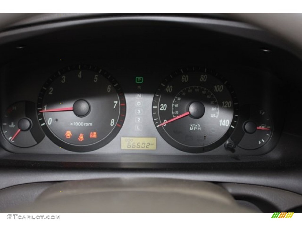 2004 Elantra GLS Sedan - Nordic White / Beige photo #19