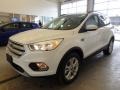 2018 Oxford White Ford Escape SE 4WD  photo #4