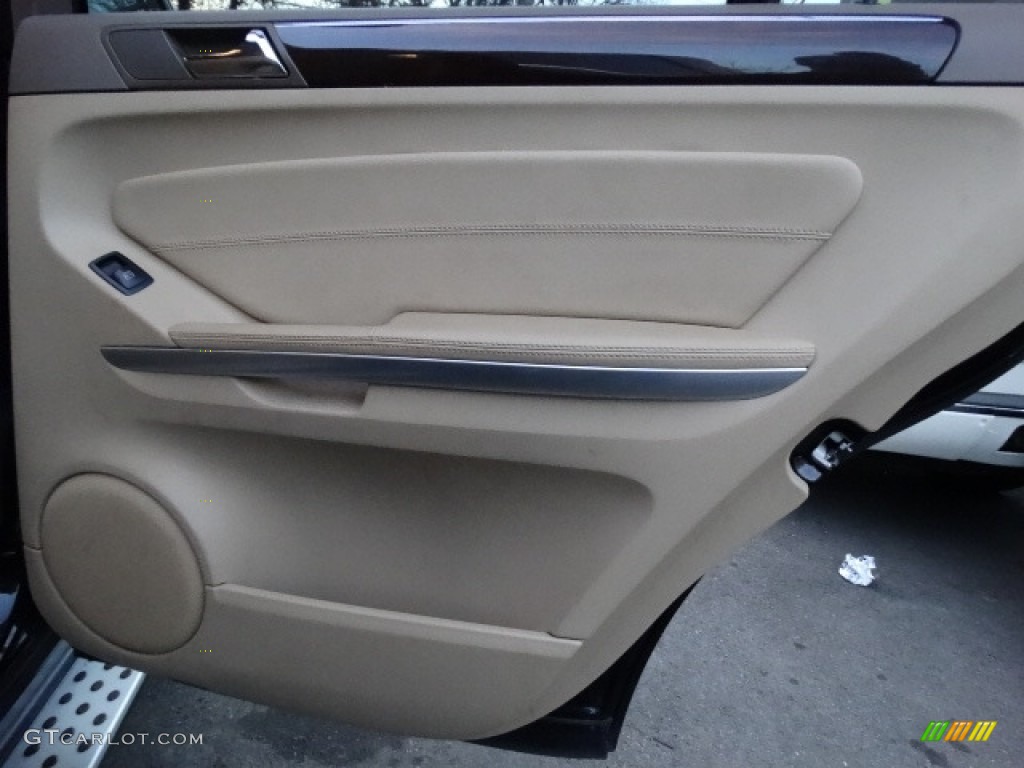 2012 GL 450 4Matic - Dakota Brown Metallic / Cashmere photo #15