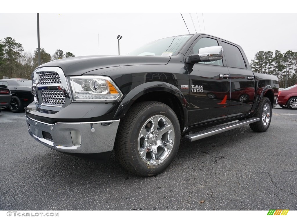 2018 1500 Laramie Crew Cab - Brilliant Black Crystal Pearl / Black photo #3