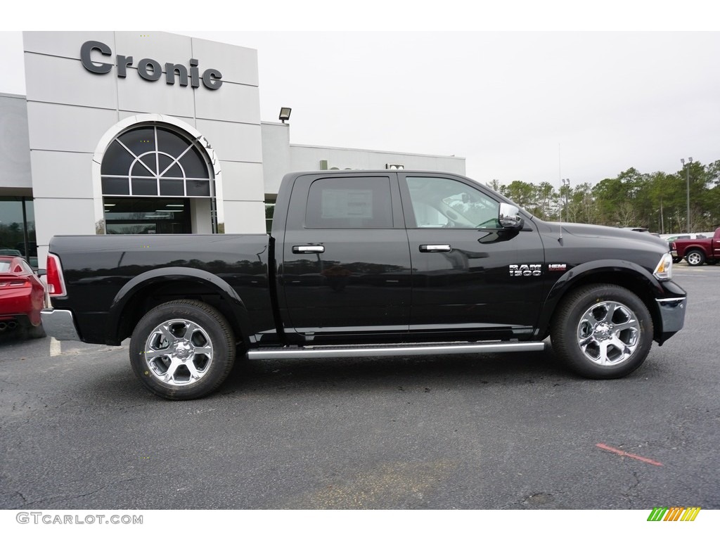 2018 1500 Laramie Crew Cab - Brilliant Black Crystal Pearl / Black photo #13