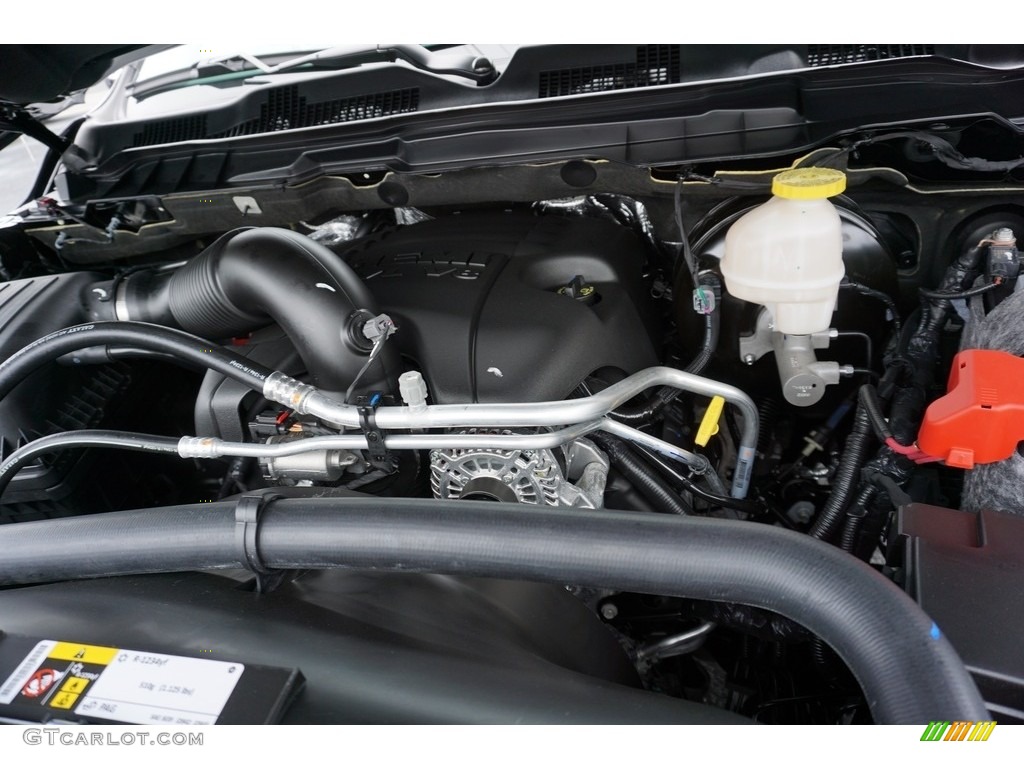 2018 1500 Laramie Crew Cab - Brilliant Black Crystal Pearl / Black photo #16